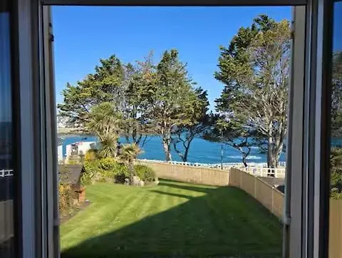 Les Pieds Dans L'Eau Villa Saint-Quay-Portrieux Holiday home